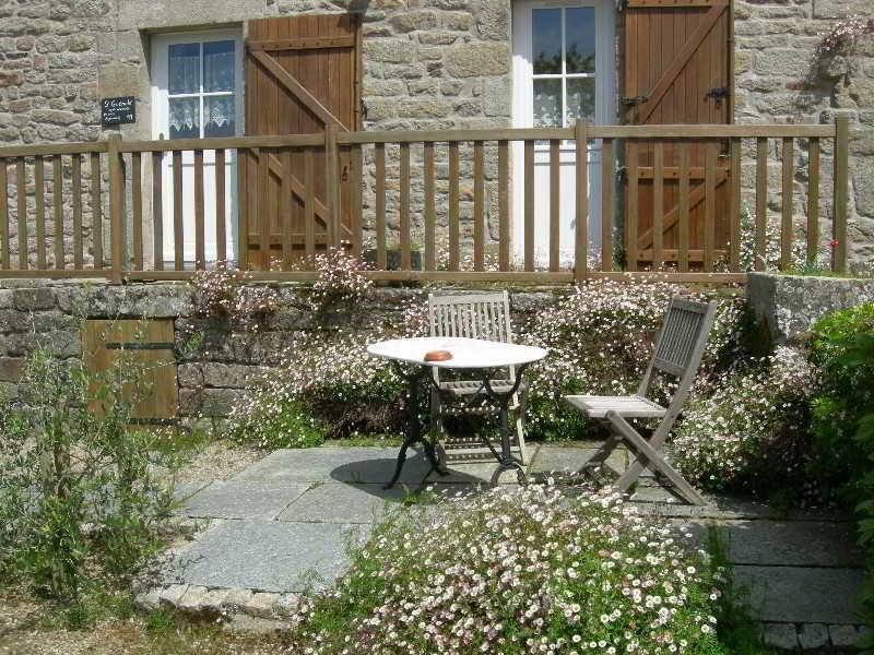 Manoir De Moellien, The Originals Relais Hotel Plonevez-Porzay Exterior photo